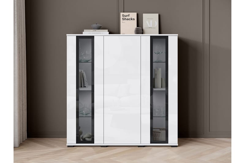 Gamal Highboard - Brun - Products - Förvaring - Skåp - Förvaringsskåp