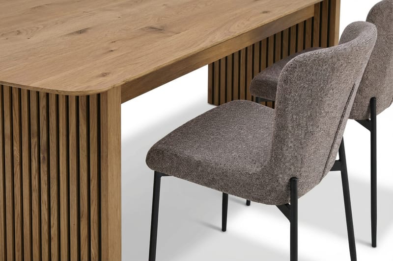 Richeto Matgrupp Ek 180 cm med 4 Elsie Matstolar - Ek/Grå - Products - Möbler - Bord & matgrupp - Matgrupp