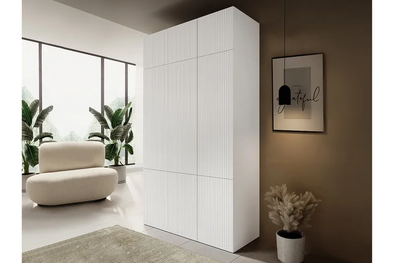 Juniskär Highboard - Vit - Products - Förvaring - Skåp - Förvaringsskåp