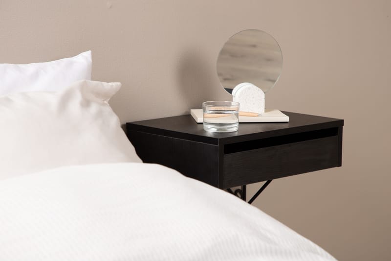 Depay Sidobord 41 cm - Svart - Products - Möbler - Bord & matgrupp - Avlastningsbord & sidobord - Brickbord & småbord