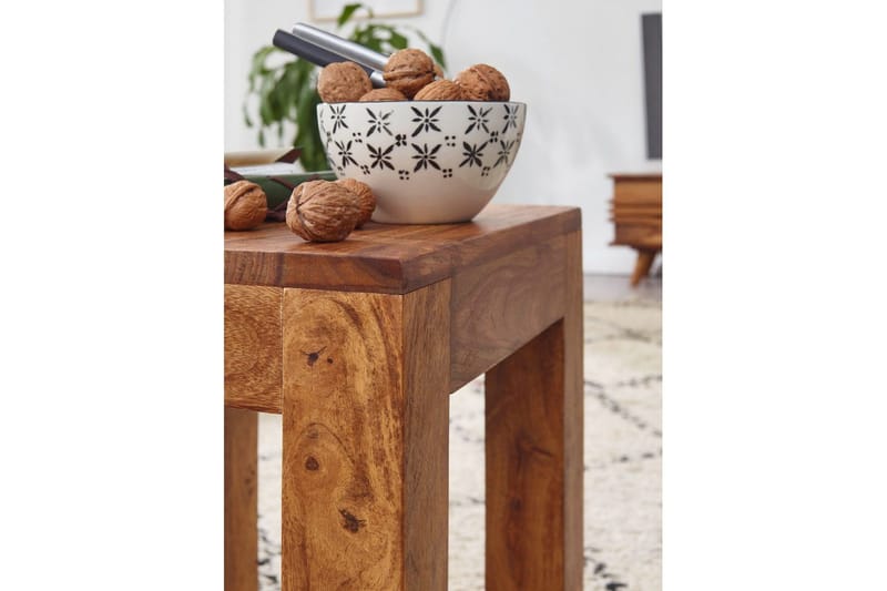 Sido bord Wohnling massivt trä 35x35cm med träben, lantlig stil Rosenträ - Rosenträ - Products - Möbler - Bord & matgrupp - Avlastningsbord & sidobord - Brickbord & småbord