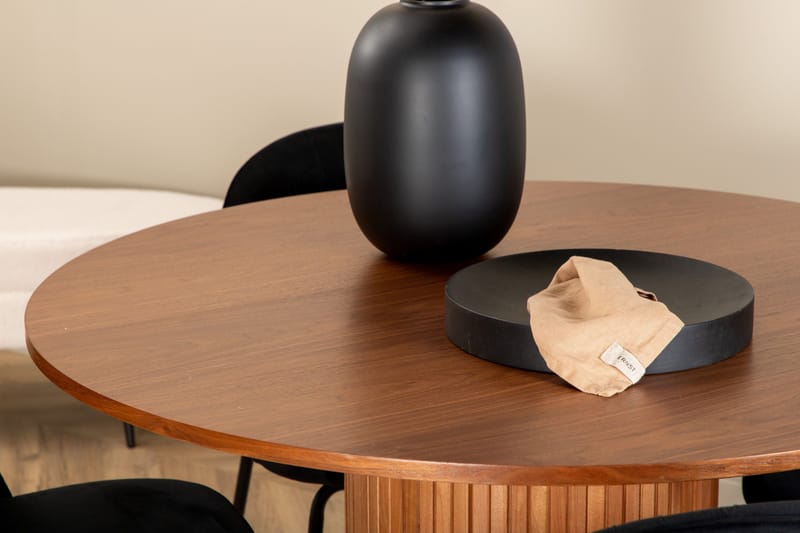 Bianca Matgrupp 110 cm Rund med 4 Wrinkles stolar - Svart - Products - Möbler - Bord & matgrupp - Matgrupp