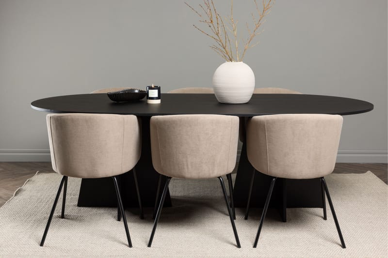 Bootcut Matgrupp 230 cm Rektangulär med 6 Berit stolar - Beige - Products - Möbler - Bord & matgrupp - Matgrupp