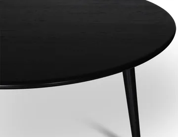 Omni matgrupp, runt matbord Ø130 cm inkl 4 st Orust svarta pinnstolar - Svartbetsad ek - Svartbetsad ek - Products - Möbler - Bord & matgrupp - Matgrupp