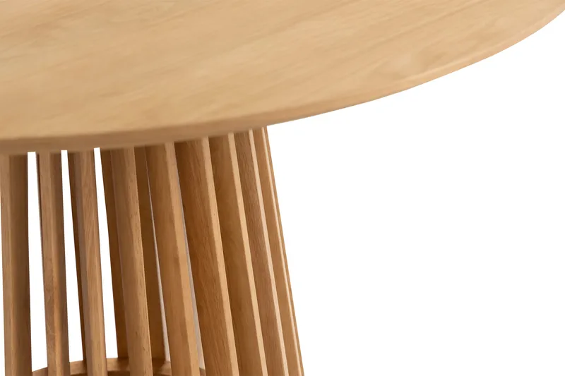 Peyra Matbord 120  cm Runt Ek - Natur - Products - Möbler - Bord & matgrupp - Matbord & köksbord