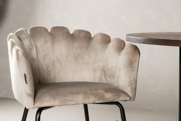 Stone Matgrupp 220 cm Oval med 2 Limhamn stolar - Beige - Products - Möbler - Bord & matgrupp - Matgrupp