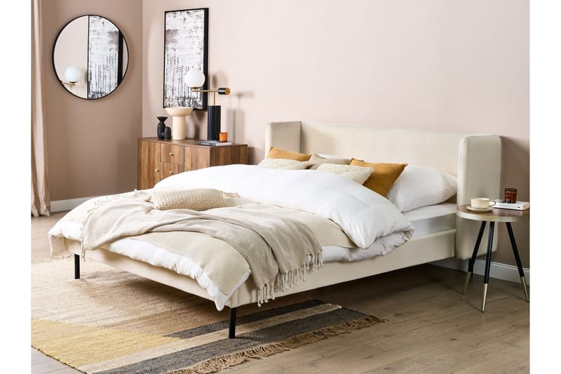 Diallo Sängram 160x200 cm - Beige - Products - Möbler - Säng - Sängram & sängstomme