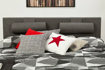 James Kontinentalsäng 160x200 cm - Ljusgrå - Products - Möbler - Säng - Kontinentalsäng