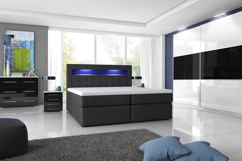 Modena Sängpaket 140x200 medFörvaring LED-belysning - Svart - Products - Möbler - Säng - Säng med förvaring