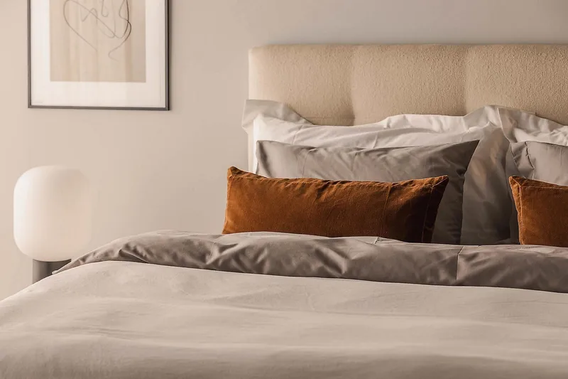 Oslo Lyx Kontinentalsäng 160x200 cm - Beige - Products - Möbler - Säng - Kontinentalsäng