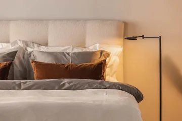 Oslo Lyx Kontinentalsäng Boucle 180x200 - Ljusbeige - Products - Möbler - Säng - Kontinentalsäng