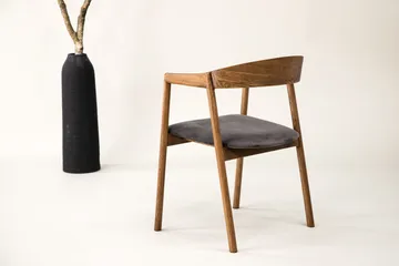 Långön Matstol - Brun - Products - Möbler - Fåtölj & stolar - Matstol & köksstol