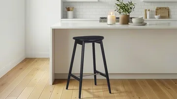 Norden Barstol i trä – barstol utan rygg för kök & bar - Svart - Products - Möbler - Fåtölj & stolar - Barstol & barpall