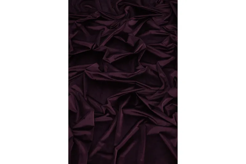 Mary Gardin 135x250 cm - Lila - Products - Textil & mattor - Gardiner - Gardinlängder - Kanallängd