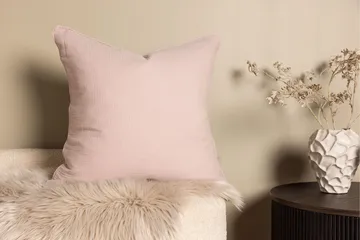Tyra Kuddfodral - Ljusrosa - Products - Textil & mattor - Kudde & kuddfodral - Kuddfodral