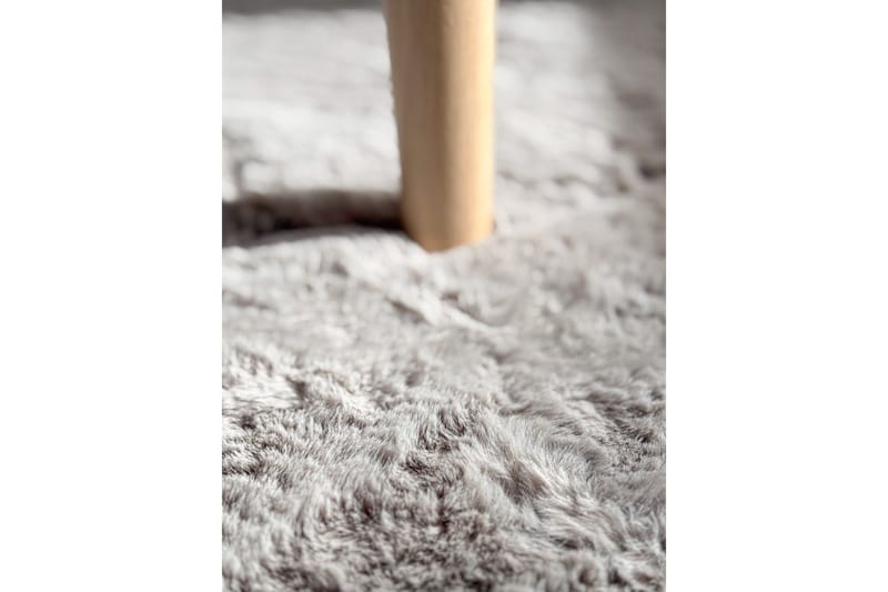 Heaven Ryamatta Grå rund 160 - Grå - Products - Textil & mattor - Matta - Modern matta - Ryamatta