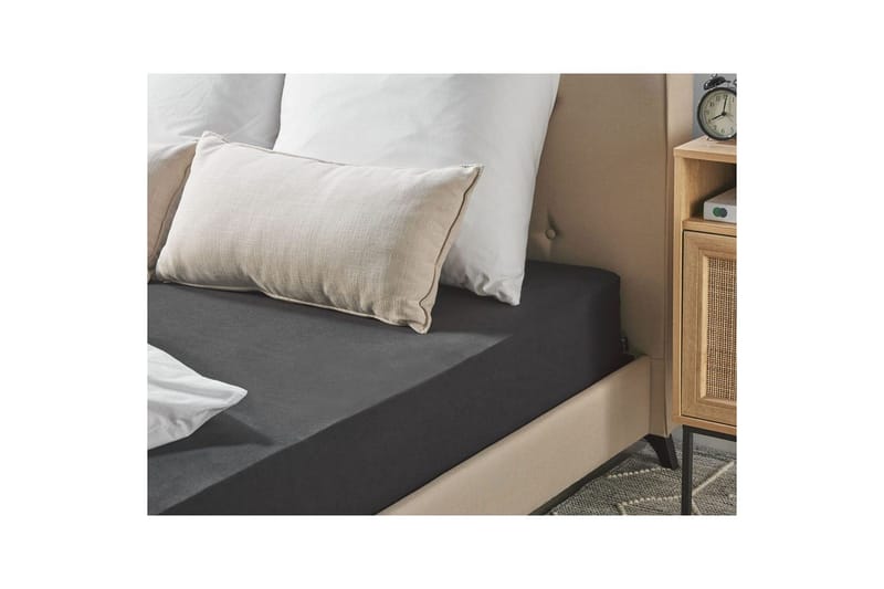 Dra-på-lakan Hofuf Svart, 180x200 cm - Svart, 180x200 cm - Products - Textil & mattor - Sängkläder - Lakan - Dra på lakan