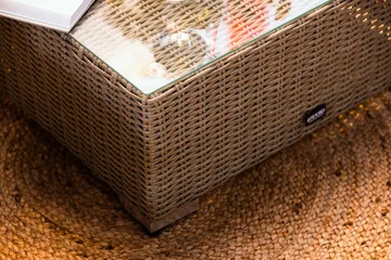 Marcus Loungegrupp - Brun / Svarta dynor - Products - Utemöbler & utemiljö - Loungemöbler - Loungeset & loungegrupp