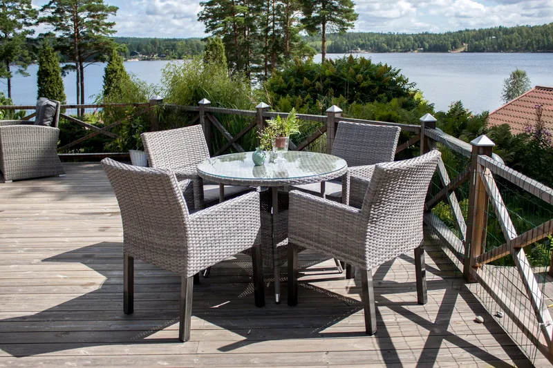 Volta Matbord Utomhus Rund Ø90 cm - Beige/Grå - Products - Utemöbler & utemiljö - Utebord & trädgårdsbord - Matbord utomhus