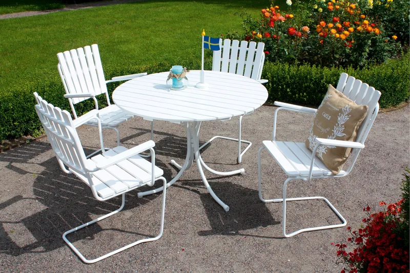 Vaxholm Matgrupp Utomhus Rund 100 cm + 4 Utestolar Vit - Products - Utemöbler & utemiljö - Utegrupp - Matgrupp utomhus
