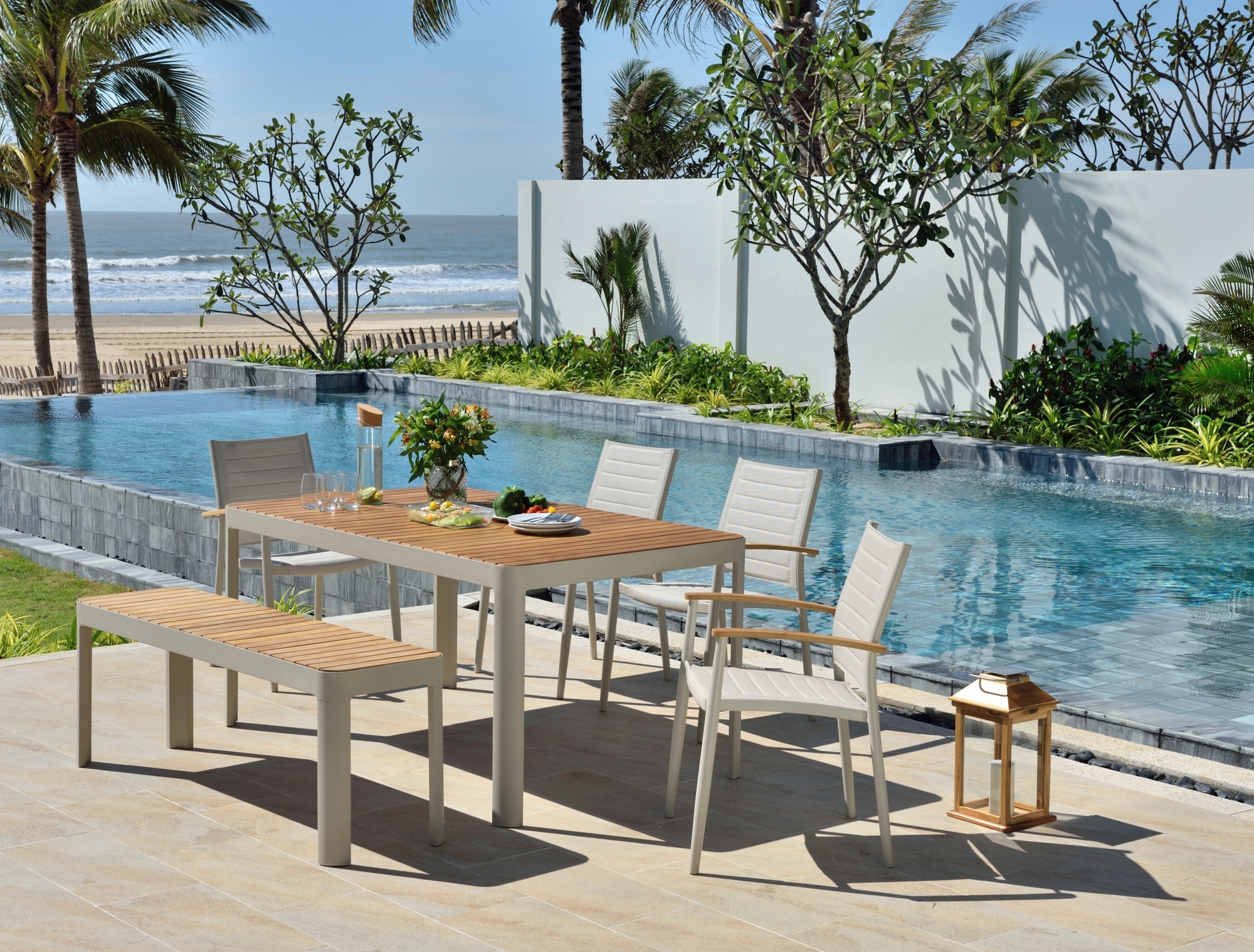 Portals spisegruppe 8 - Hvit/teak