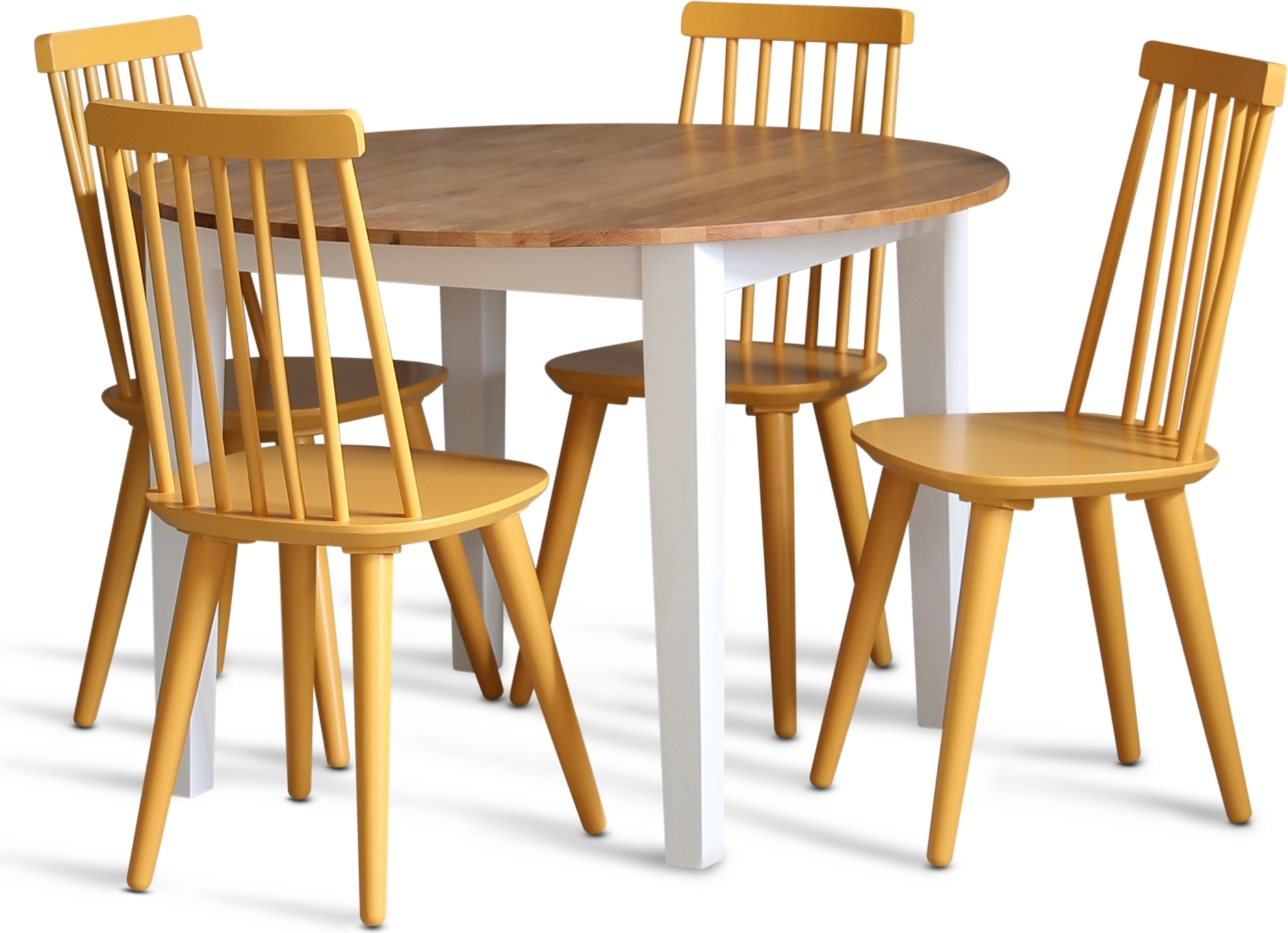 Spisegruppe: Rundt bord i eik / hvit med 4 gule kurvstoler + 3.00 x M�belf�tter