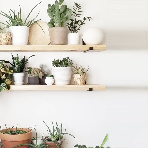 Lamba vegghylle 8 - Svart/eik Lamba vegghylle 8 - Svart/eik