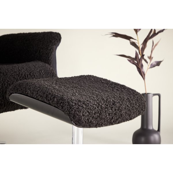 Hagn hvilestol med fotskammel - Sort / Krom + Tekstilrens for mbler