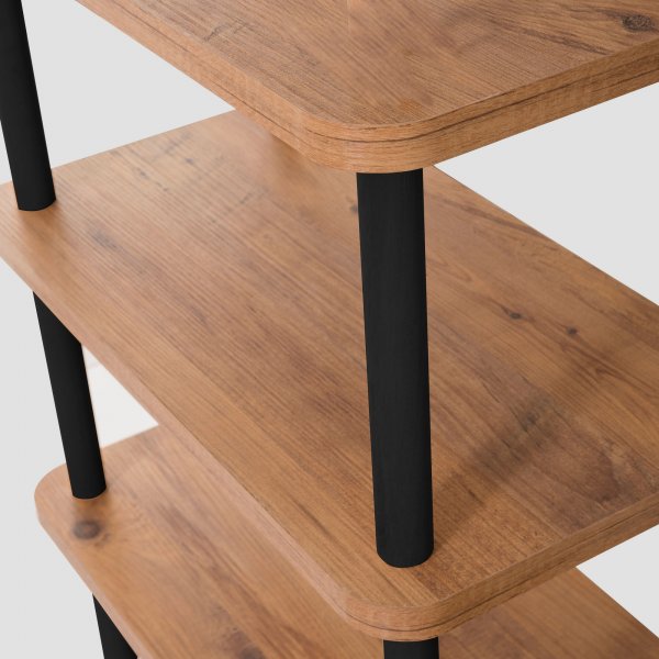 Step bokhylle - Sort/furu