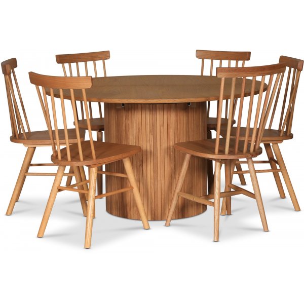 Nova spisegruppe, uttrekkbart spisebord �130-170 cm inkl. 6 stk Orust knaggstoler - Oljet eik