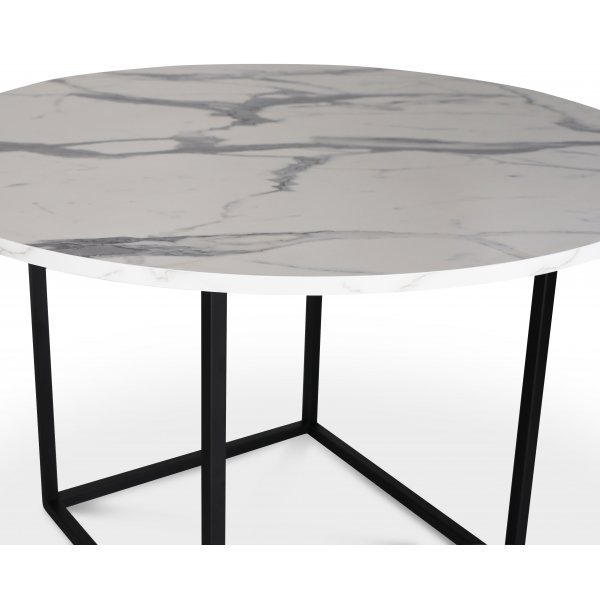 Sintorp spisegruppe, rundt spisebord Ø115 cm inkludert 4 stk. hvitoljede Orust pinnestoler - Hvit marmor (Laminat) + Møbelføtter Sintorp spisegruppe, rundt spisebord Ø115 cm inkludert 4 stk. hvitoljede Orust pinnestoler - Hvit marmor (Laminat) + Møbelføtter