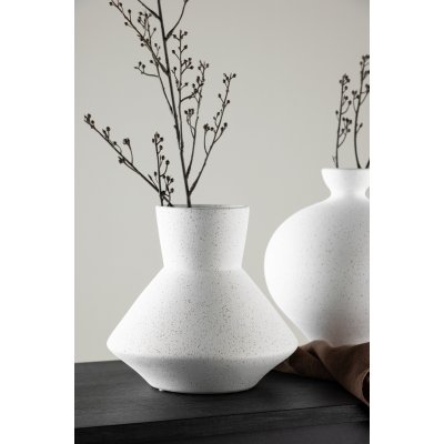Rellis vase 22 x 20 cm - Sort/Hvit