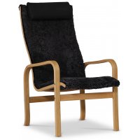 Frank lenestol i saueskinn scandinavian dark grey - Oljet eik Frank lenestol i saueskinn scandinavian dark grey - Oljet eik