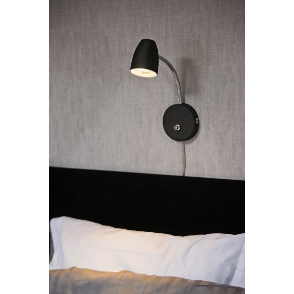 Vegglampe Sandnes - Svart/krom Vegglampe Sandnes - Svart/krom