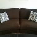 Kundebilde Howard Luxor buet 4-setes sofa 240 cm - Valgfri farge