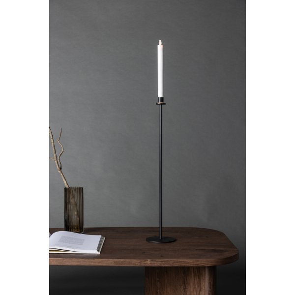 Hogehall LED lysestake H79 cm - Sort/Hvit Hogehall LED lysestake H79 cm - Sort/Hvit
