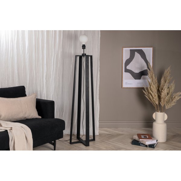 Vinga gulvlampe - Svart Vinga gulvlampe - Svart