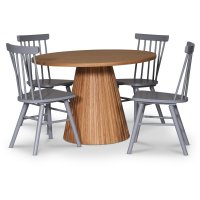 Cleo spisegruppe, rundt bord 110 cm, inkludert 4 stk. grå Orust pinnestoler - Oljet eikefiner Cleo spisegruppe, rundt bord 110 cm, inkludert 4 stk. grå Orust pinnestoler - Oljet eikefiner