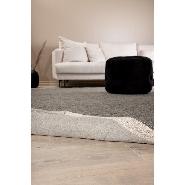 Cirrus ullteppe - Grå Cirrus ullteppe - Grå