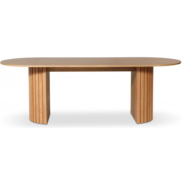 PiPi ovalt spisebord 230 cm - Oljet eik PiPi ovalt spisebord 230 cm - Oljet eik