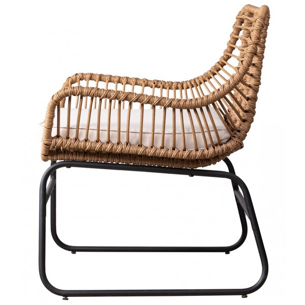 Sommer Utegruppe i kunstrotting - Spisegruppe med fire lenestoler og bord Sommer Utegruppe i kunstrotting - Spisegruppe med fire lenestoler og bord