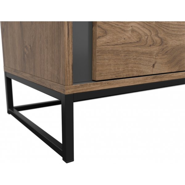 Loft kommode - Mørk eik Loft kommode - Mørk eik