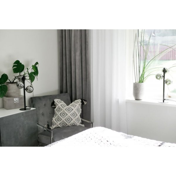 Bordlampe Molekyl - Svart / røykgrå Bordlampe Molekyl - Svart / røykgrå