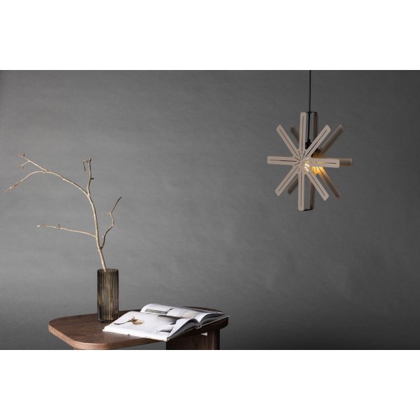 Säfsen Advent Star Taklampe 40 cm - Sort/Mocca Säfsen Advent Star Taklampe 40 cm - Sort/Mocca