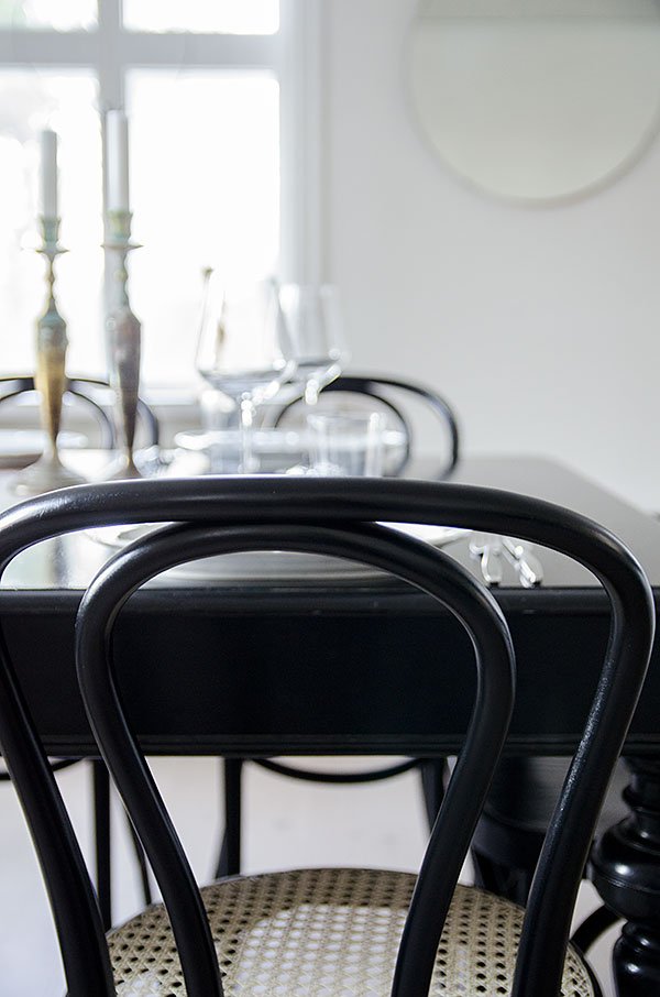 Bentwood Stol No18 klassiker Svart med Rottingsete 1795 Bentwood Stol No18 klassiker Svart med Rottingsete 1795