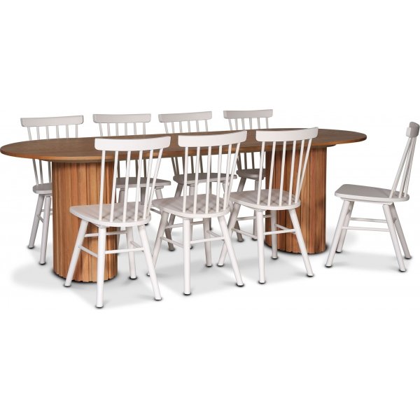 PiPi oval spisegruppe, 240 cm, inkludert 8 stk. hvite Orust pinnestoler - Oljet eikefiner