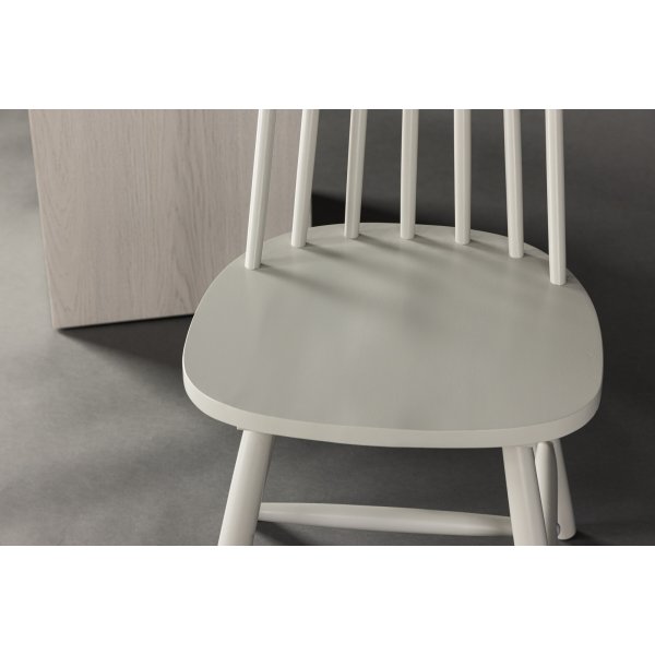 Lönneberga spisestol - Lys grå Lönneberga spisestol - Lys grå