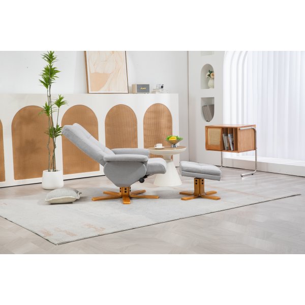 Duva justerbar lenestol inkl. fotskammel med oppbevaring - Grå stoff med treben Duva justerbar lenestol inkl. fotskammel med oppbevaring - Grå stoff med treben