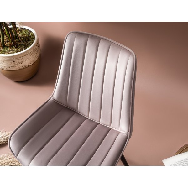 Venus spisestuestolsett - Krem/svart Venus spisestuestolsett - Krem/svart