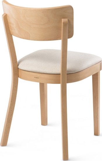 Solid spisestuestol - Valgfri farge på ramme og trekk Solid spisestuestol - Valgfri farge på ramme og trekk